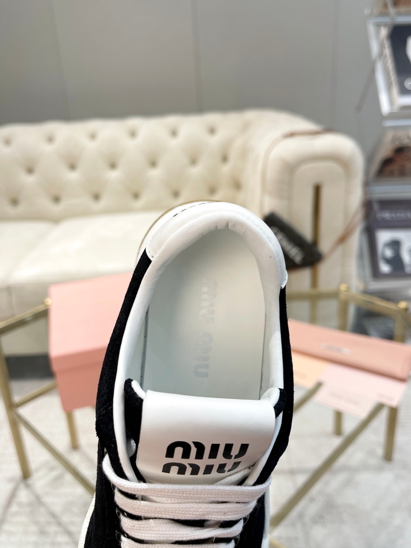 Miu Miu Casual Shoes